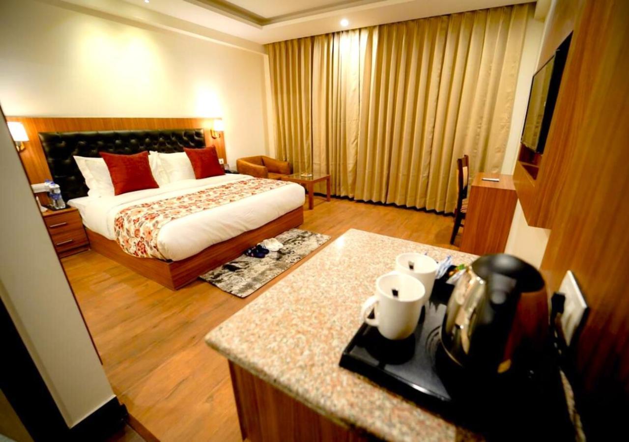 Simsa Heights Manali Hotel Exterior photo