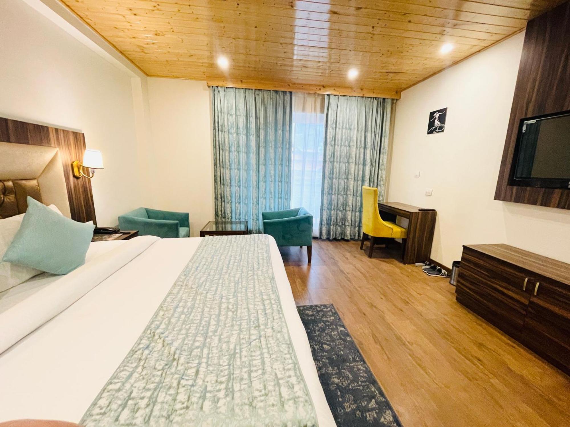Simsa Heights Manali Hotel Exterior photo